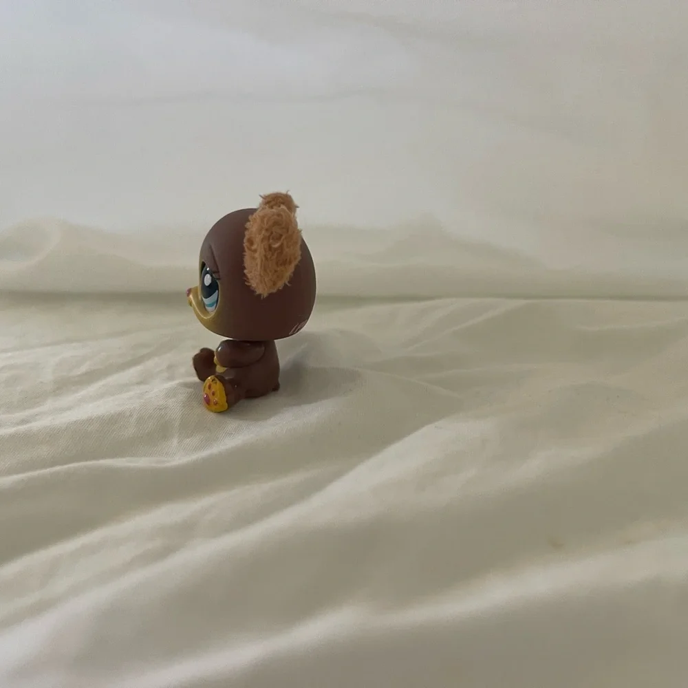 LPS Littlest Pet Shop #2468 Brown Bear with fuzzy/soft ears
